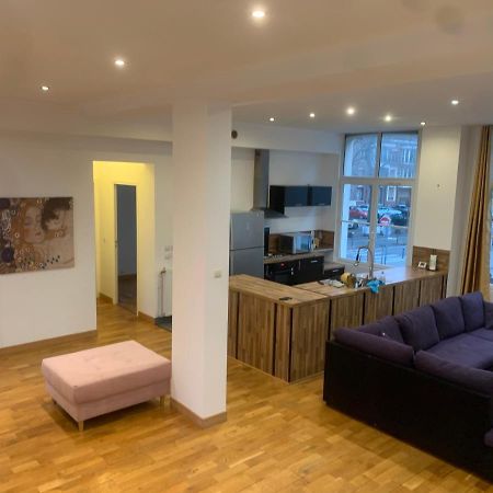 Spacieux 100 M2 Pour 7 Personnes En Plein Centre-Ville Lille Exterior photo